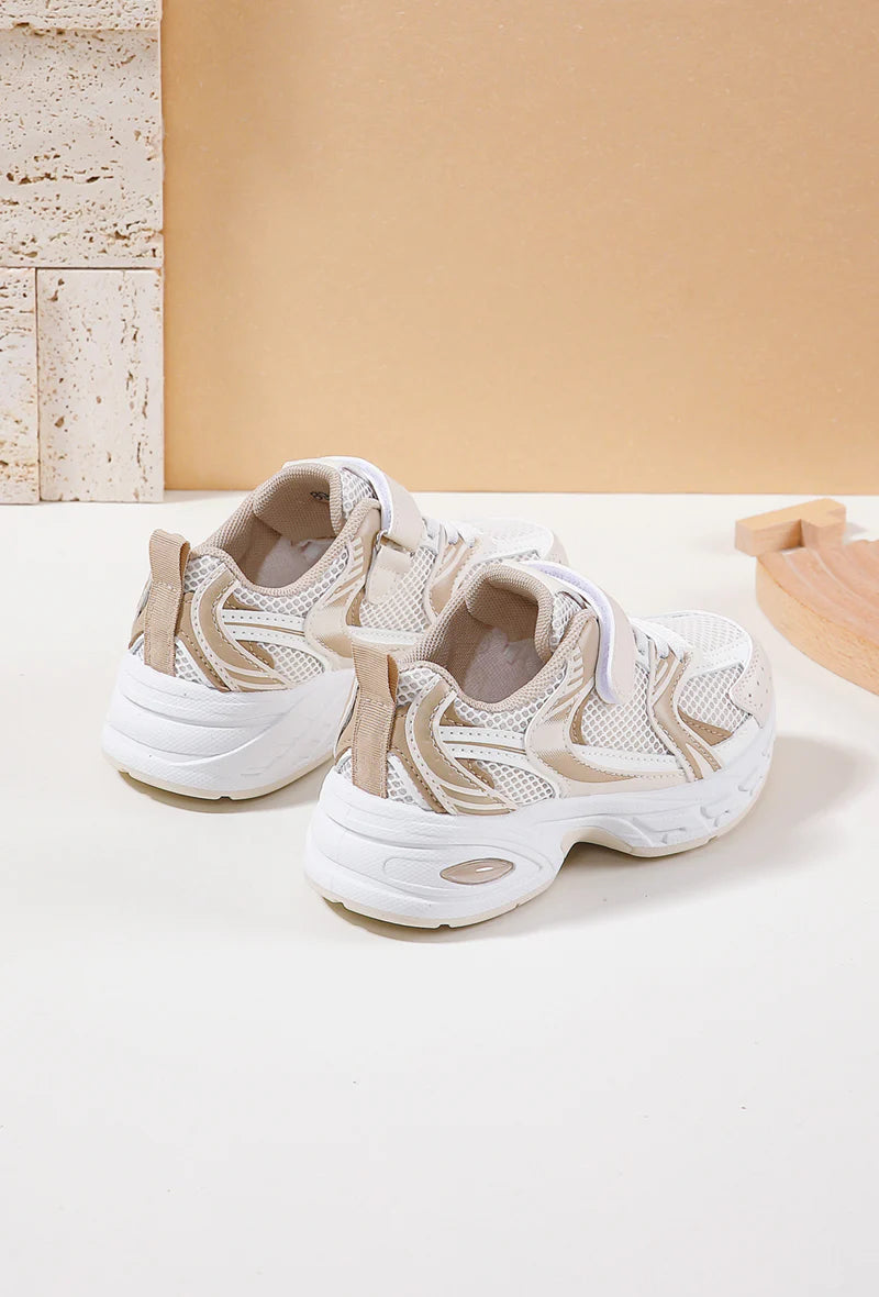 Sneakers con velcro per bambini – Scarpe sportive per bambini – Comode e leggere – Beige e bianco