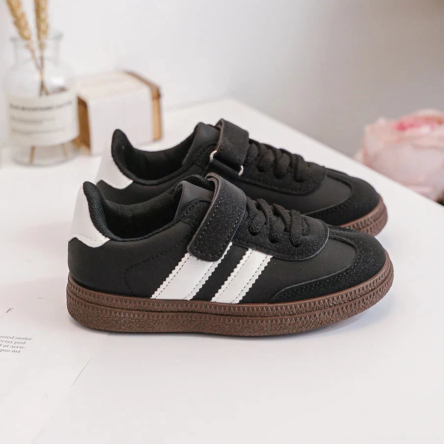 Sneakers con velcro per bambini – Scarpe sportive per bambini – Comode e leggere – Nero e bianco