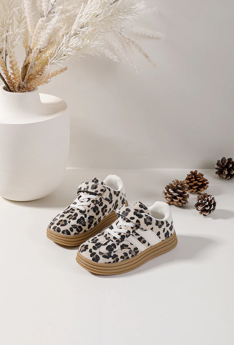 Sneakers per bambini con stampa leopardata – Suola color cammello – Scarpe alla moda per bambini