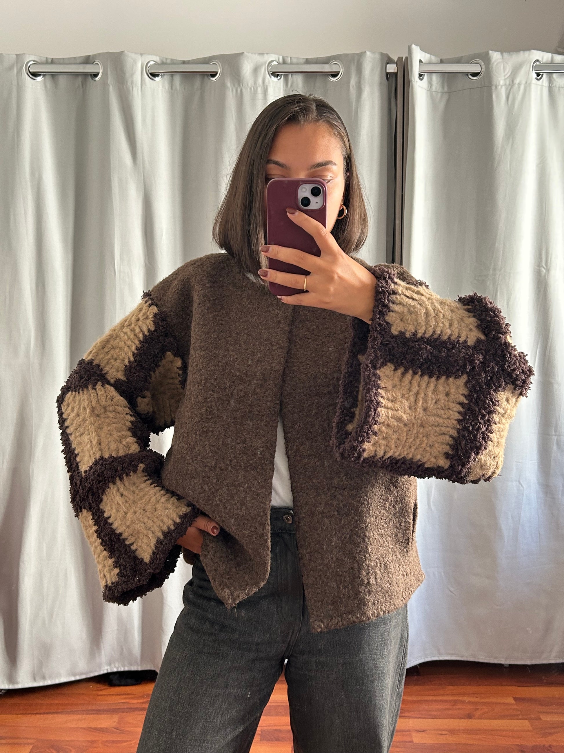 Giacca corta bicolore con effetto lana marrone e beige