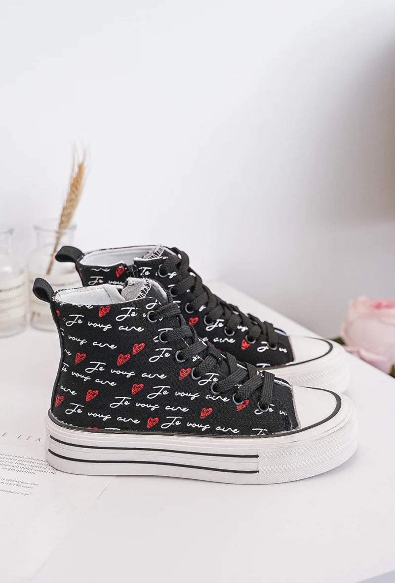Sneakers alte nere per bambini con lacci – Motivo a cuore e scritta “I love you”, suola spessa in stile streetwear