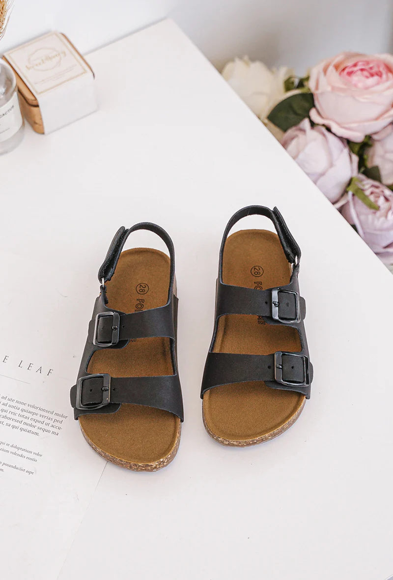 Sandalo Poppy Black con fibbia nera